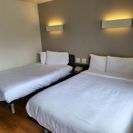 Park Inn By Radisson, Санта Клара Экстерьер фото